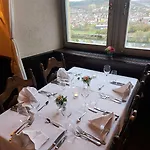 호텔 Eventlocation & Schloss Neuburg Obrigheim (Neckar-Odenwald-Kreis)