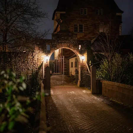 Eventlocation&hotel Schloss Neuburg
