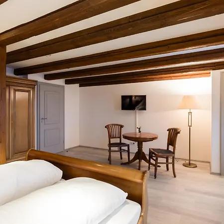 Hotel Eventlocation & Schloss Neuburg *