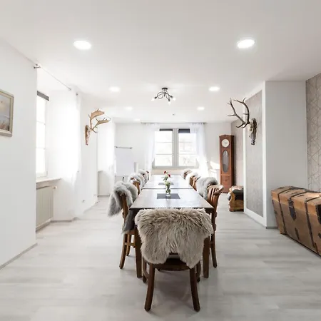 Eventlocation & Schloss Neuburg Hotel