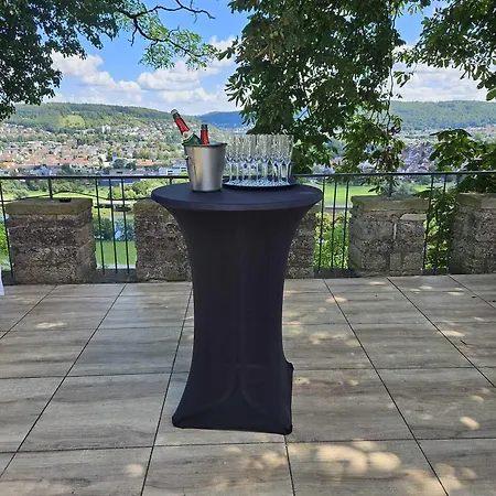 호텔 Eventlocation & Schloss Neuburg