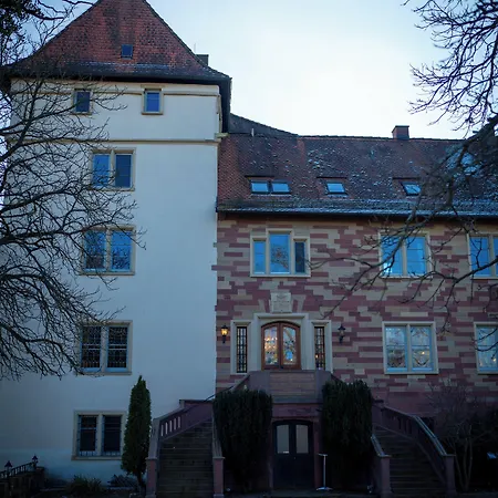 호텔 Eventlocation & Schloss Neuburg Obrigheim (Neckar-Odenwald-Kreis)