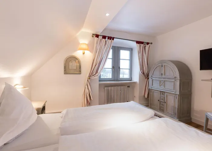 Eventlocation & Schloss Neuburg * Obrigheim (Neckar-Odenwald-Kreis)