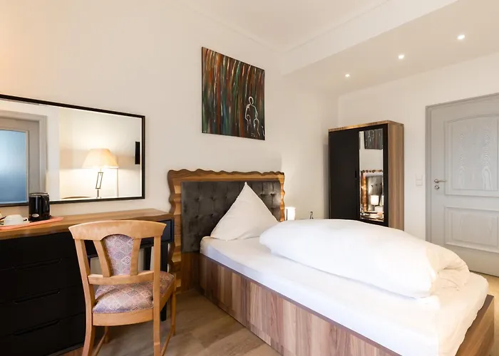 Eventlocation & Schloss Neuburg * Obrigheim (Neckar-Odenwald-Kreis)