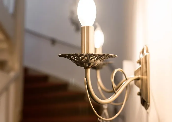 Отель Eventlocation & Schloss Neuburg